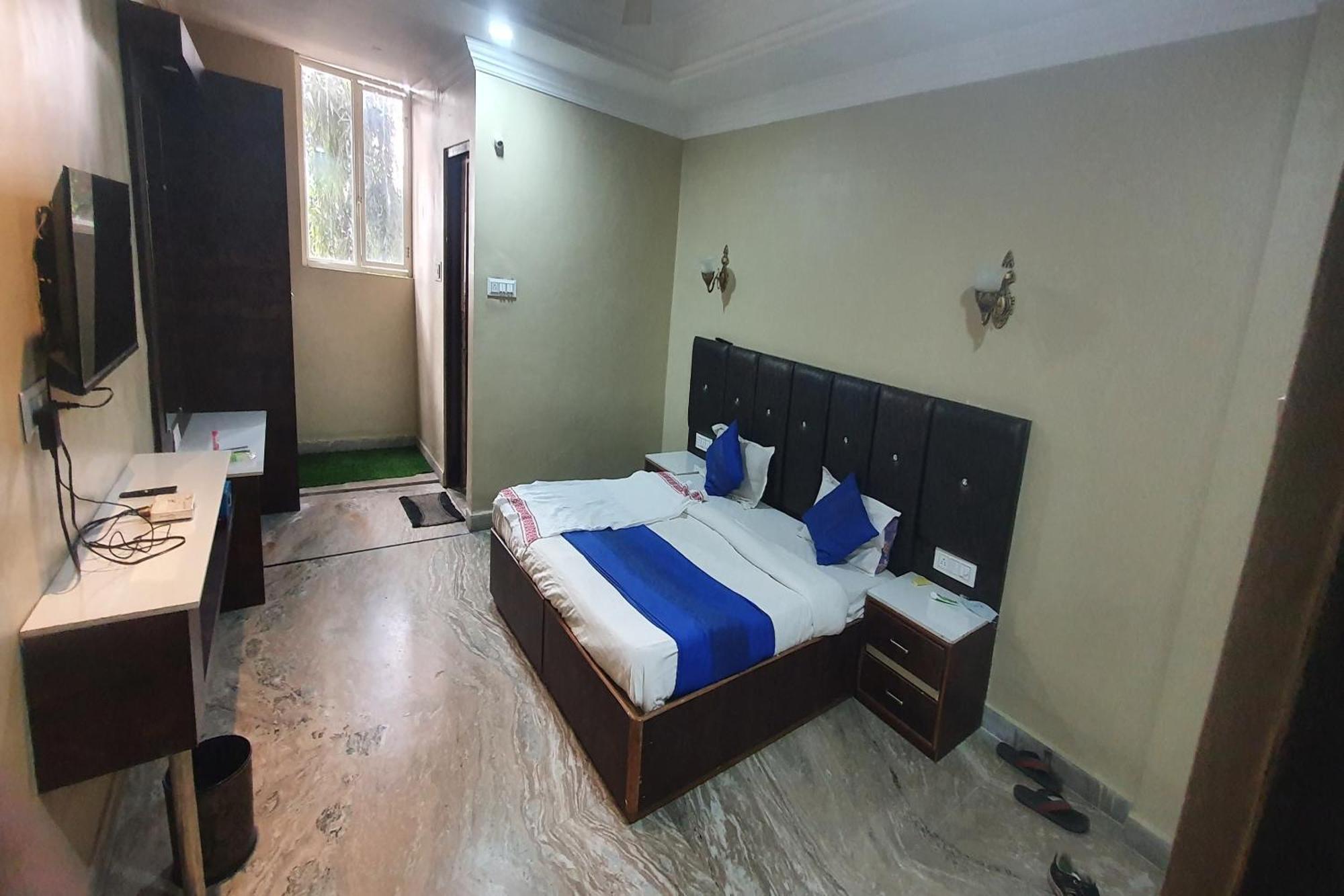 OYO 86154 Hotel Rajshree Akolia Buitenkant foto